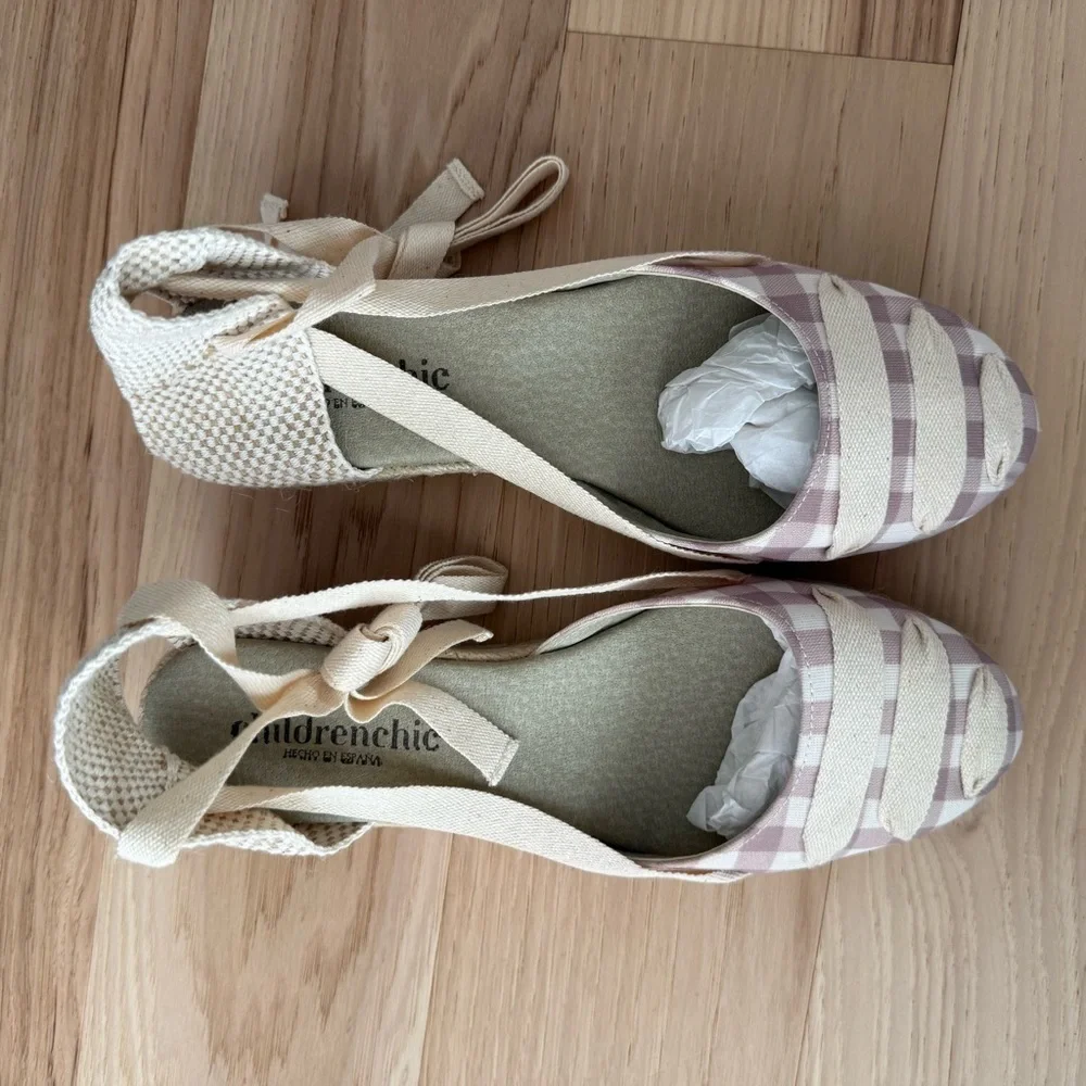 Childrenchic Canvas Stylish Beige Checkered Espadrille Wedges Size 40 (US 8)